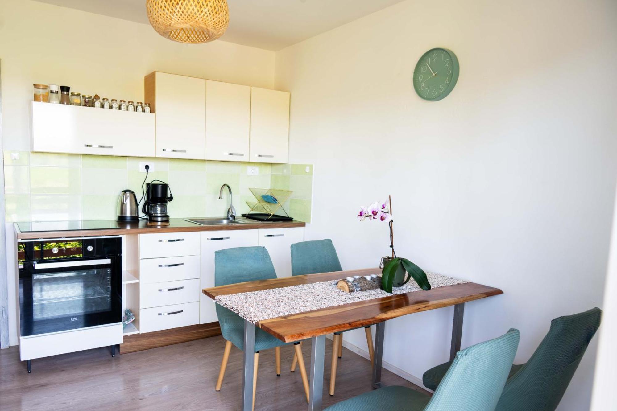 Apartma Salvia-Guest House Lucija Kültér fotó